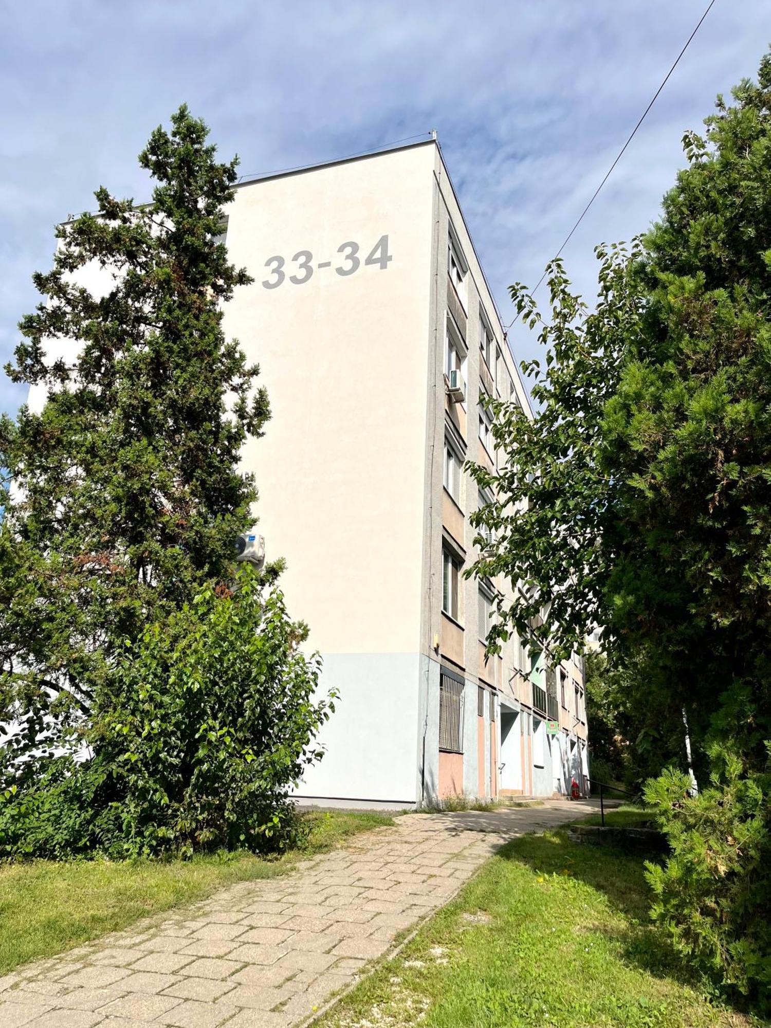 Millennium Apartman Tatabánya Exterior foto